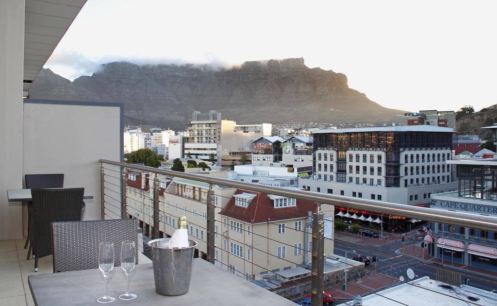 The Rockwell Luxury Suites Cape Town Room photo